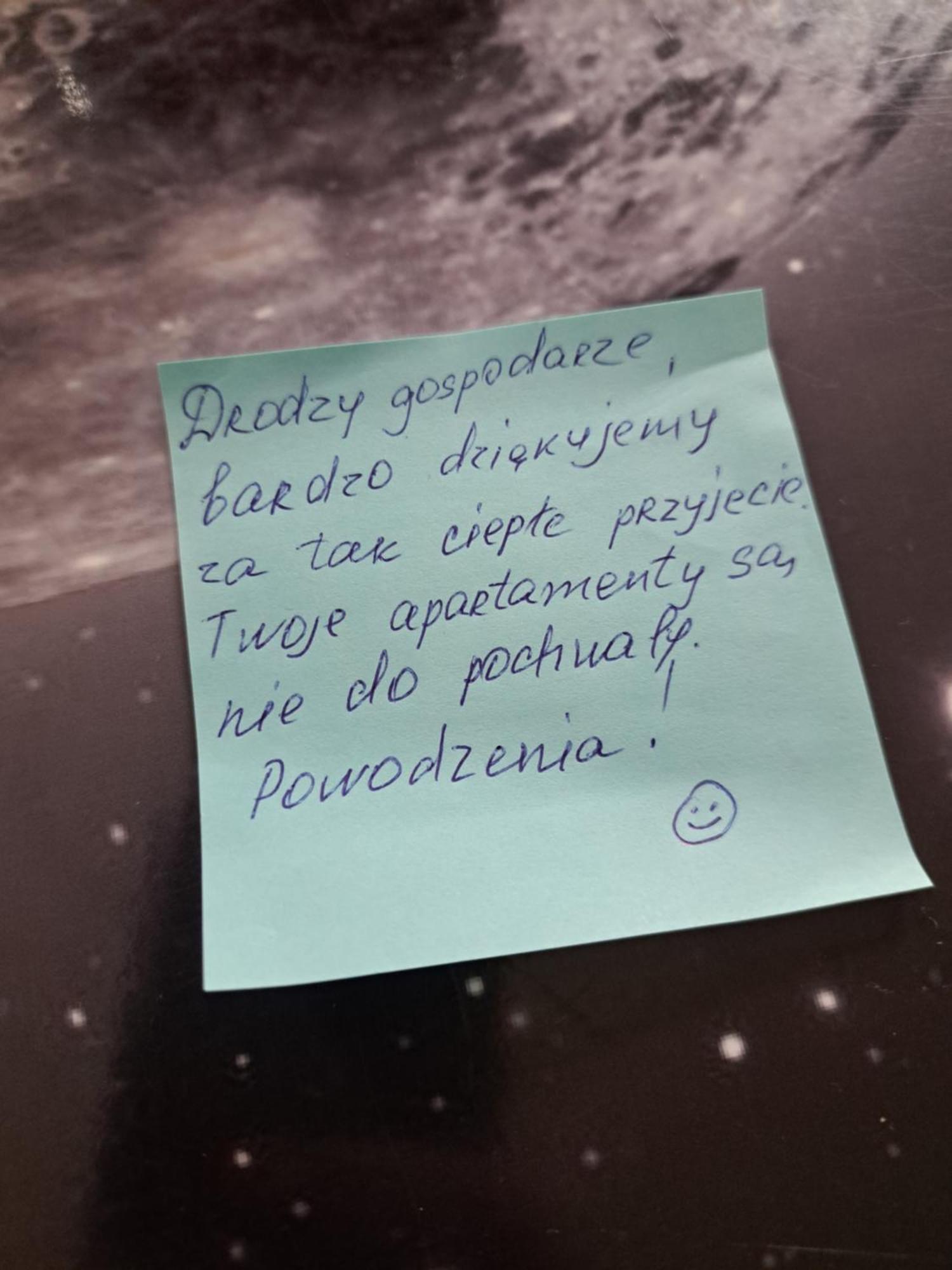 Gryfny Grubiorz Apartman Katowice Kültér fotó